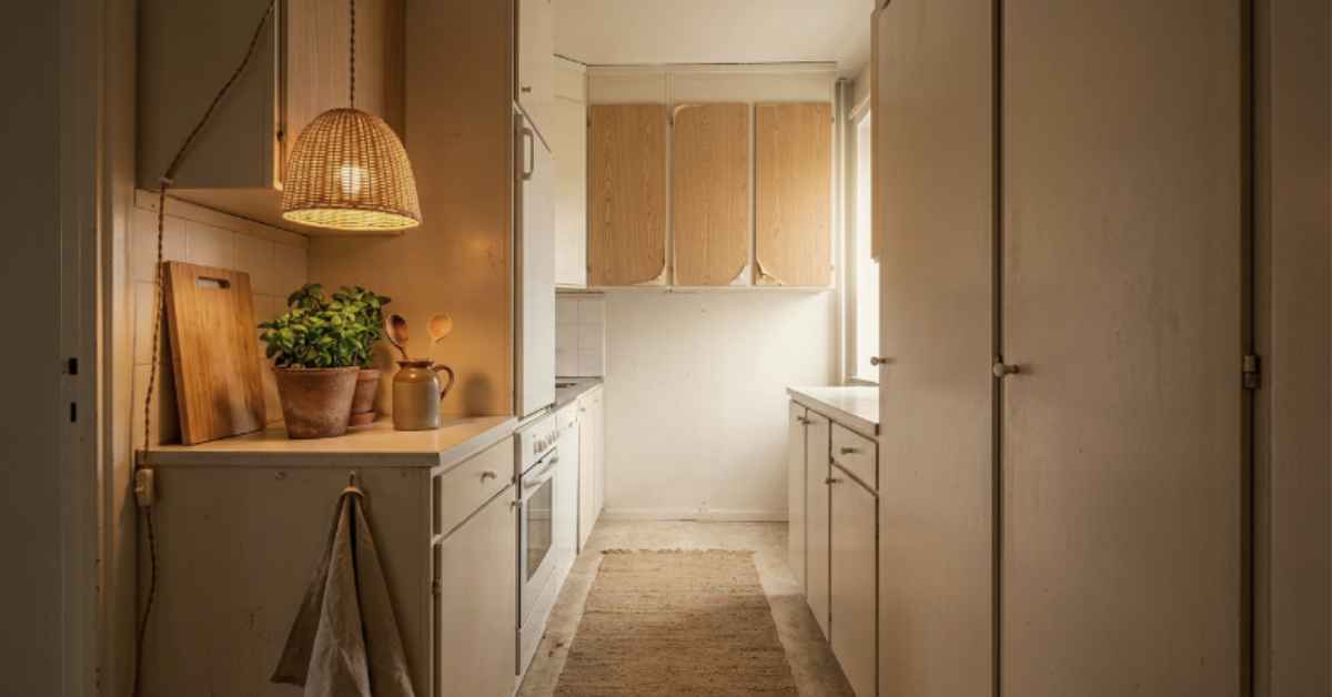Small Japandi Kitchen: How to Style a Tiny Rental Kitchen With Japanese-Scandi Calm